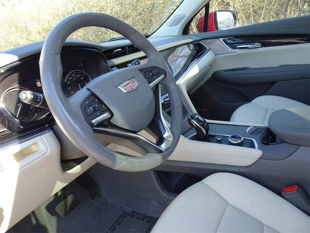 used 2024 Cadillac XT6 car, priced at $45,995