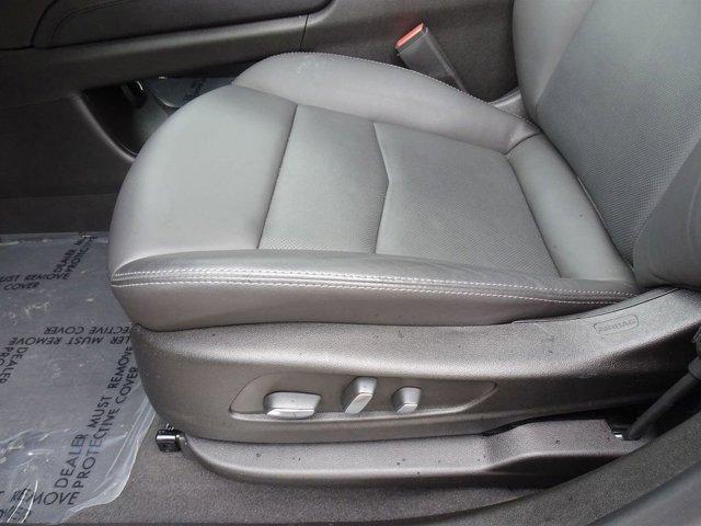 used 2023 Cadillac XT5 car, priced at $37,995