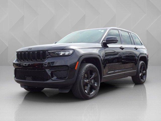 used 2024 Jeep Grand Cherokee car, priced at $34,995