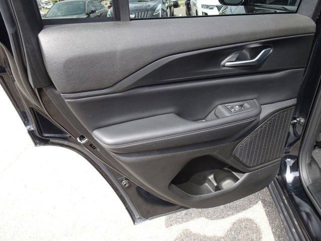 used 2024 Jeep Grand Cherokee car, priced at $34,995