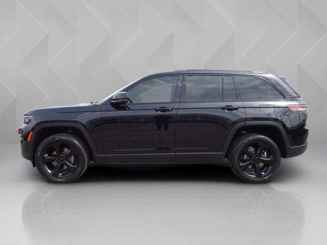 used 2024 Jeep Grand Cherokee car, priced at $34,995