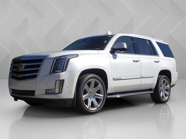 used 2020 Cadillac Escalade car, priced at $29,995