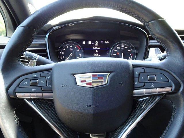 used 2022 Cadillac XT6 car, priced at $41,995