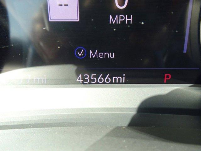 used 2024 Cadillac XT6 car, priced at $42,995