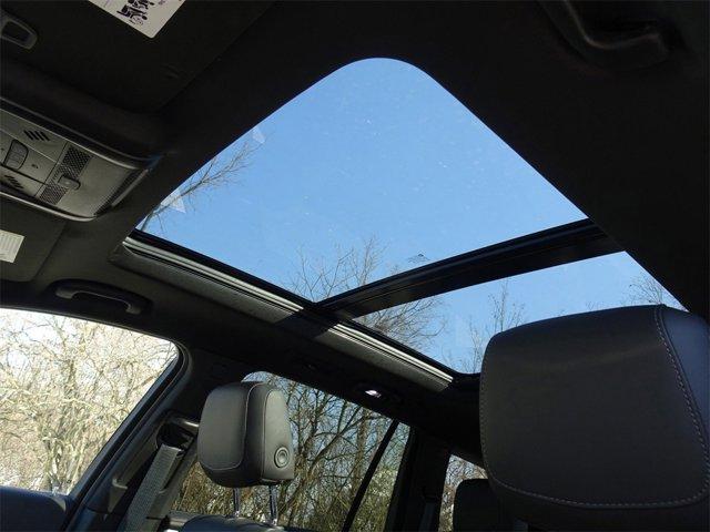 used 2024 Cadillac XT6 car, priced at $42,995