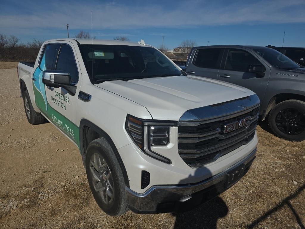 used 2024 GMC Sierra 1500 car, priced at $38,447