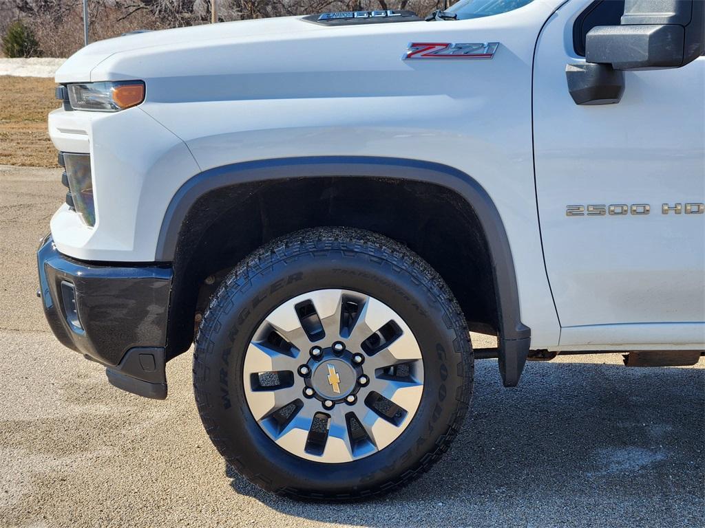 used 2024 Chevrolet Silverado 2500 car, priced at $42,986