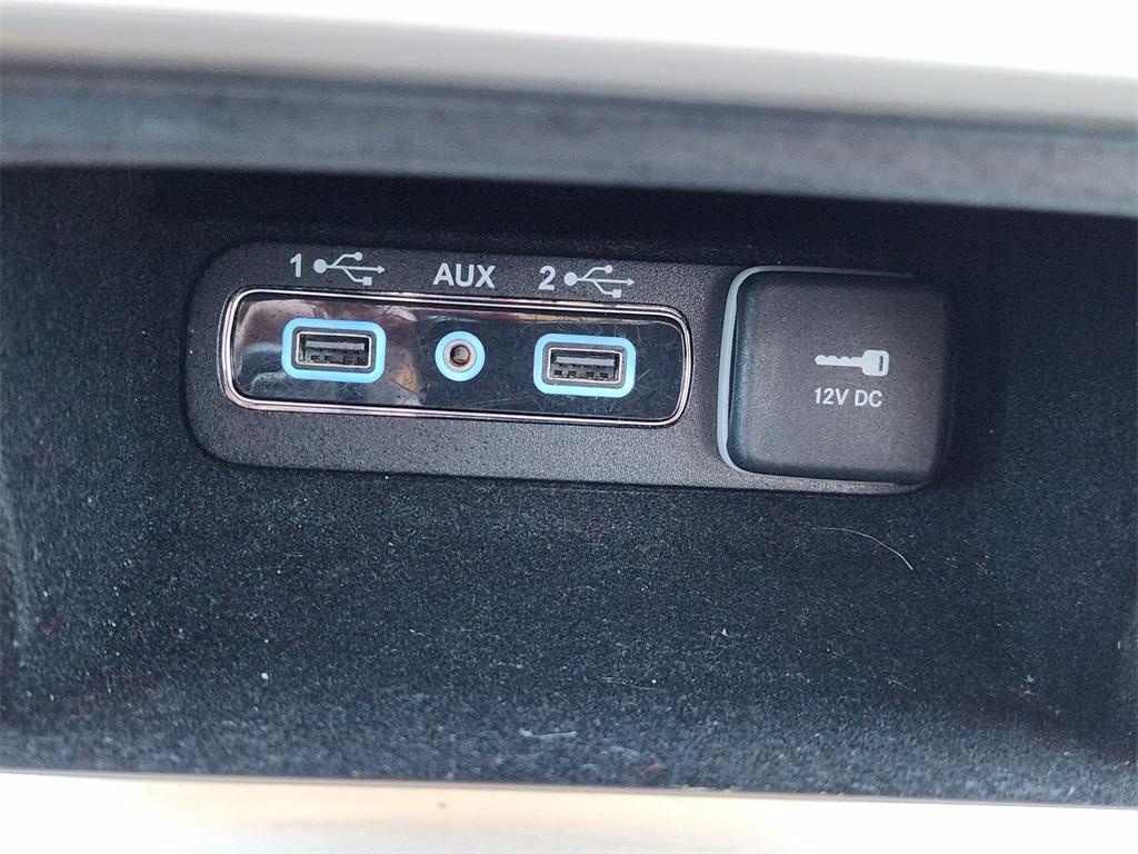 used 2019 Jeep Grand Cherokee car, priced at $18,388