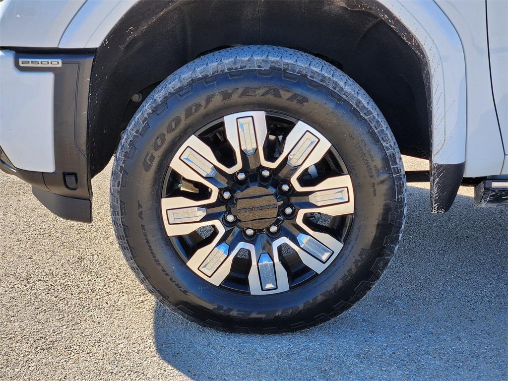 used 2024 GMC Sierra 2500 car, priced at $70,558