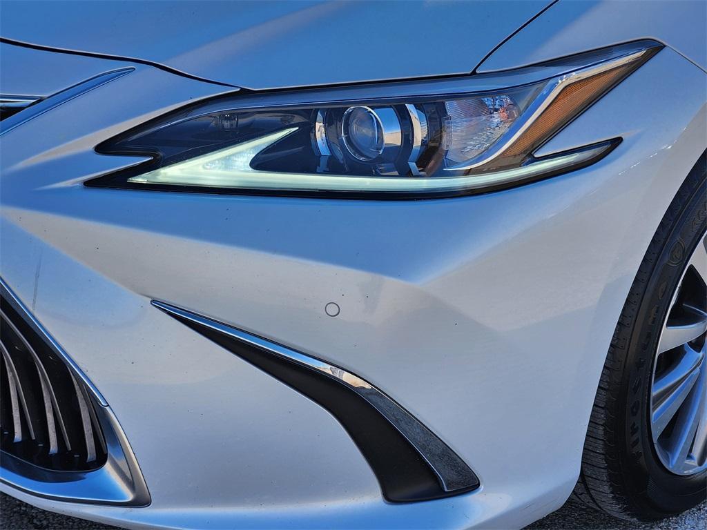 used 2020 Lexus ES 350 car, priced at $25,557