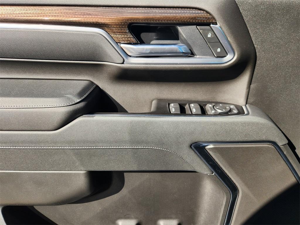 new 2026 Chevrolet Silverado 2500 car, priced at $73,257