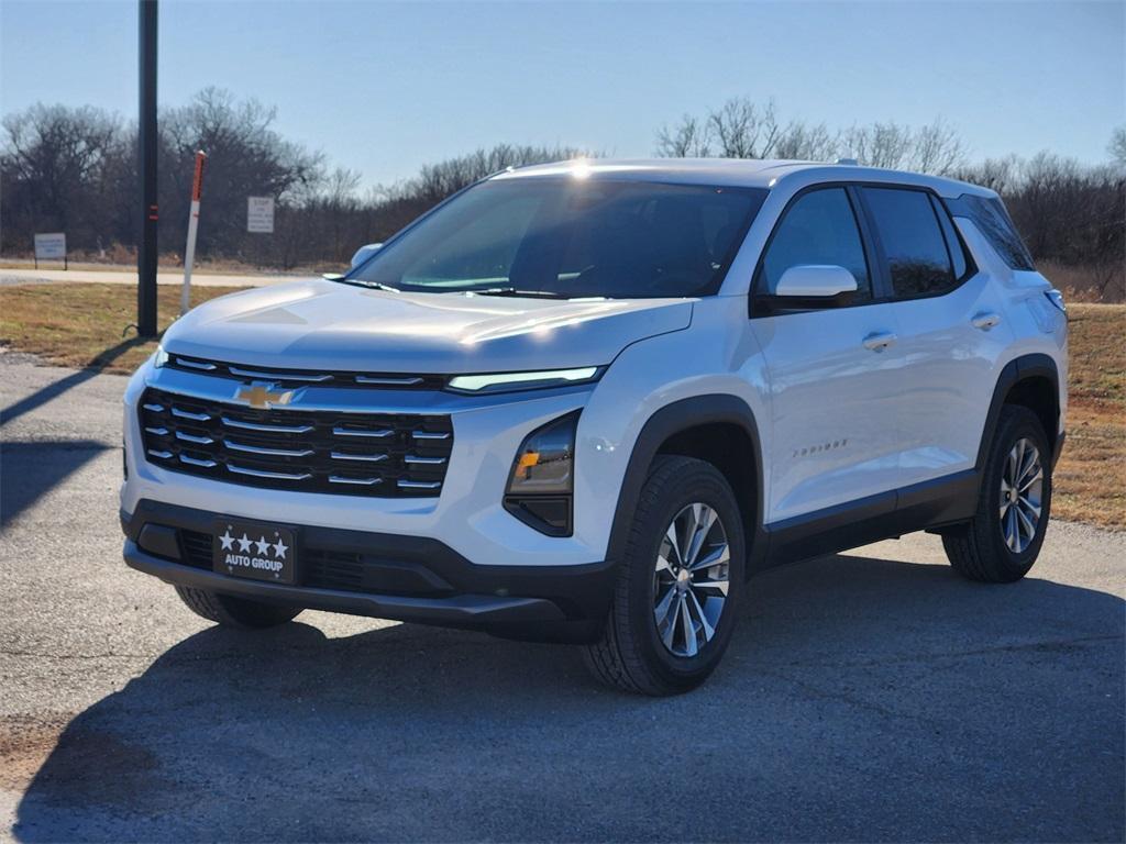 new 2026 Chevrolet Equinox car, priced at $31,655