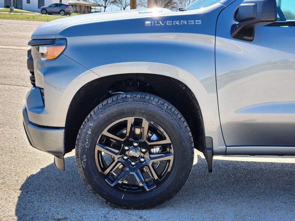 new 2026 Chevrolet Silverado 1500 car, priced at $43,696