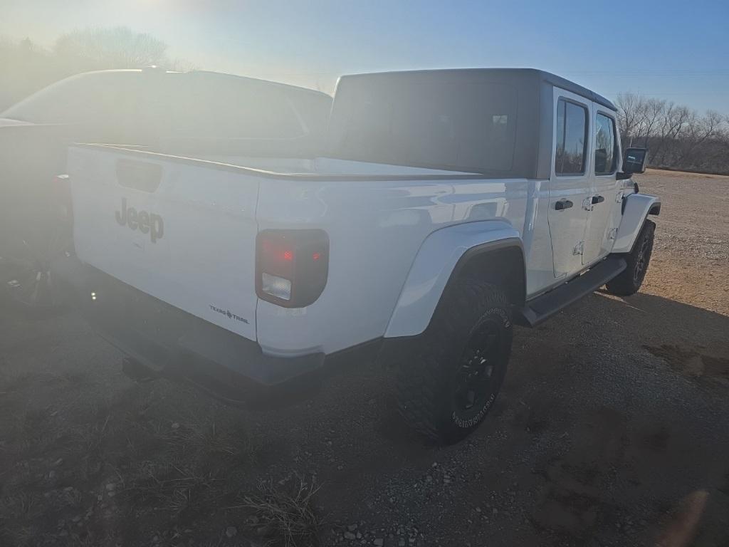 used 2021 Jeep Gladiator car, priced at $32,885
