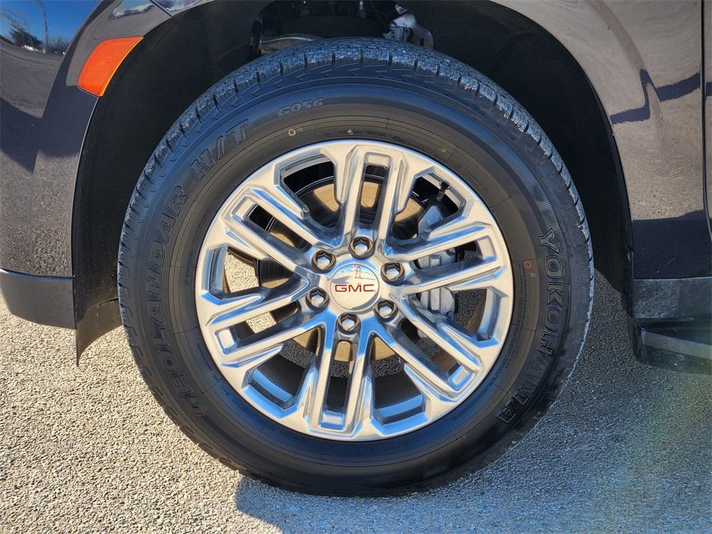 used 2023 GMC Yukon car, priced at $51,889