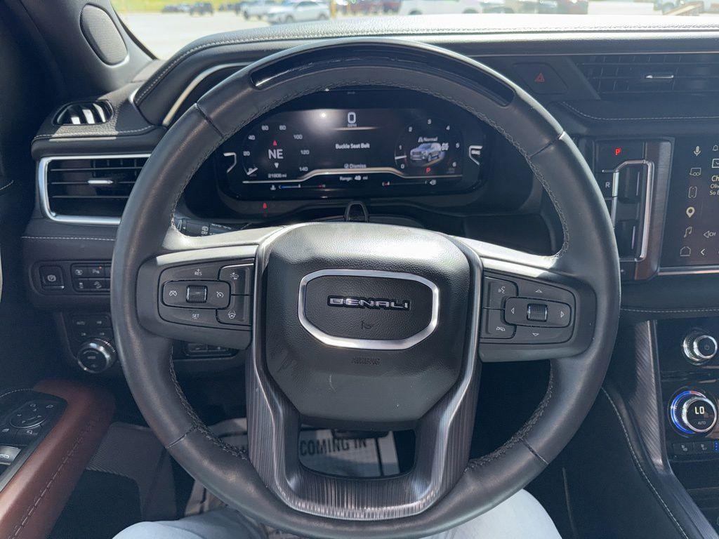 used 2024 GMC Yukon car, priced at $80,781