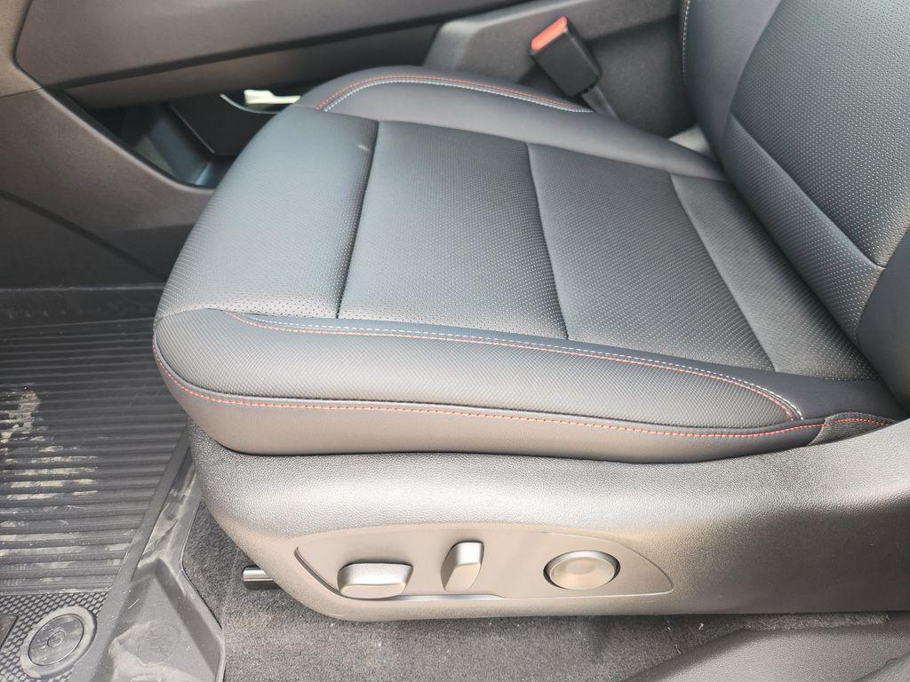 new 2026 Chevrolet Traverse car, priced at $54,705