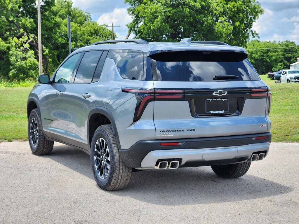 new 2026 Chevrolet Traverse car, priced at $54,705