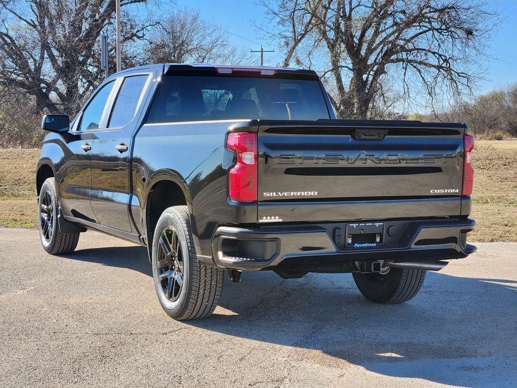 new 2026 Chevrolet Silverado 1500 car, priced at $41,990