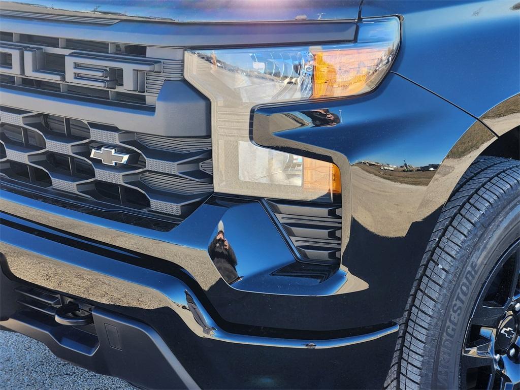 new 2026 Chevrolet Silverado 1500 car, priced at $38,515