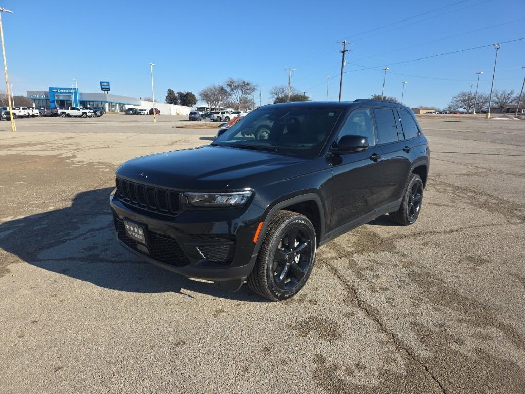 used 2025 Jeep Grand Cherokee car, priced at $36,883