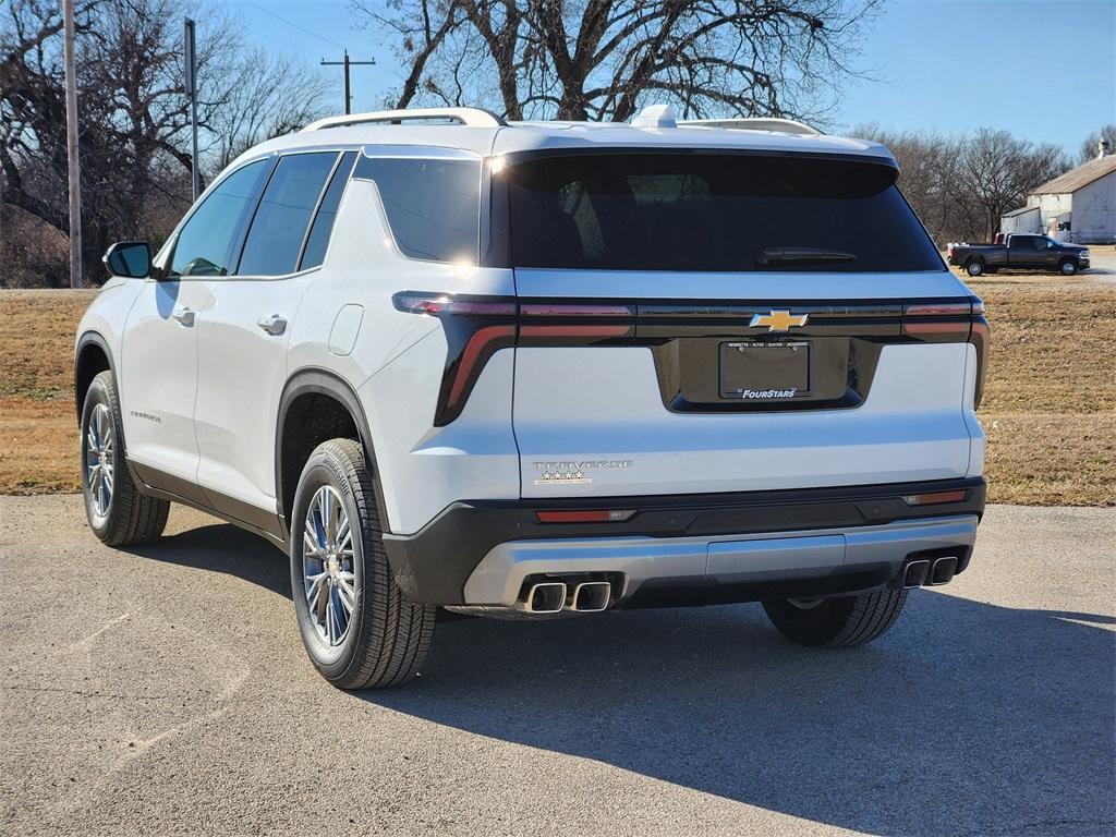 new 2026 Chevrolet Traverse car, priced at $40,220