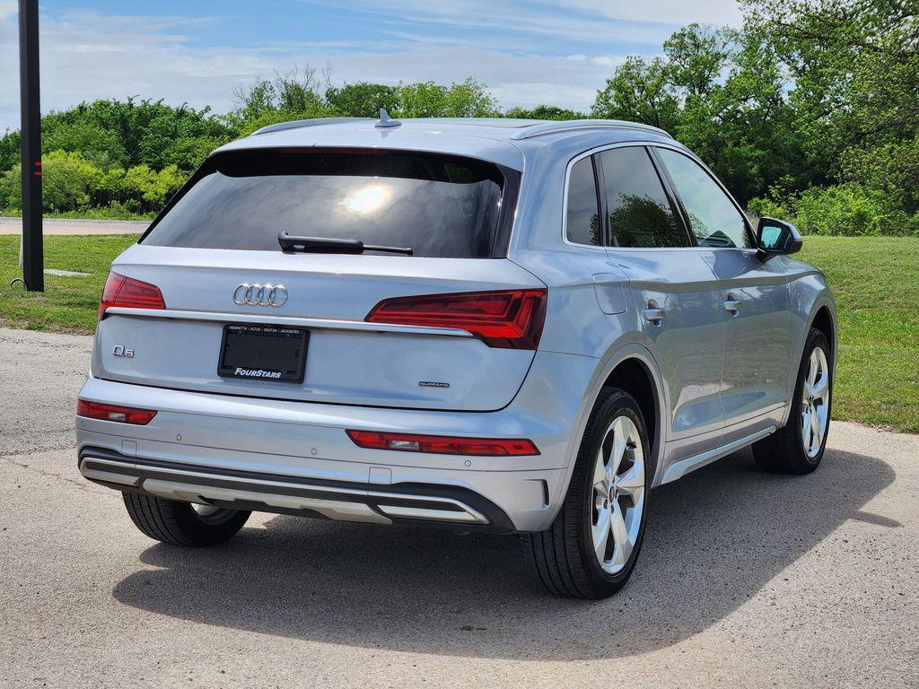 used 2021 Audi Q5 car, priced at $20,106