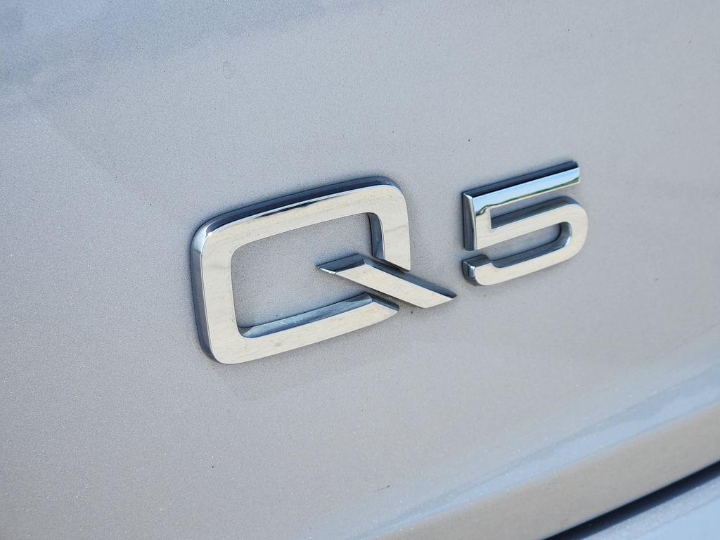used 2021 Audi Q5 car, priced at $20,106