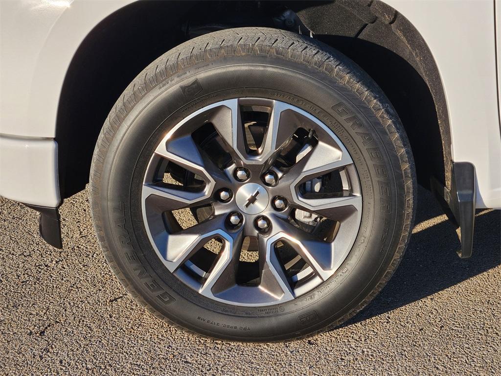 used 2022 Chevrolet Silverado 1500 car, priced at $32,888