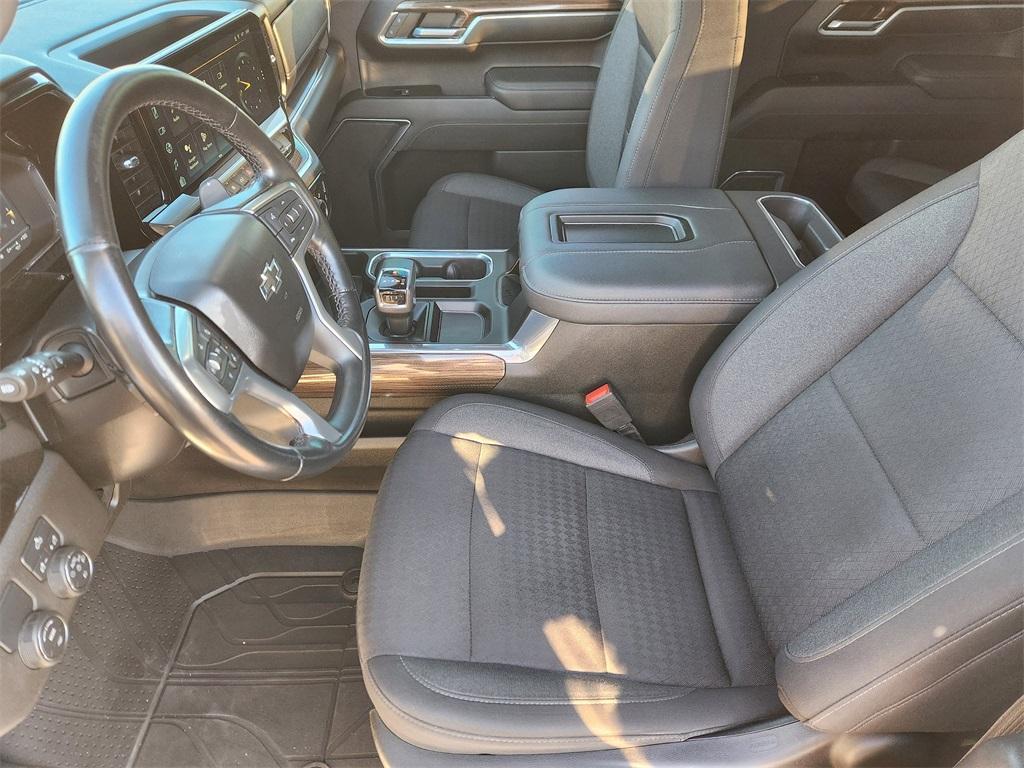 used 2022 Chevrolet Silverado 1500 car, priced at $32,888