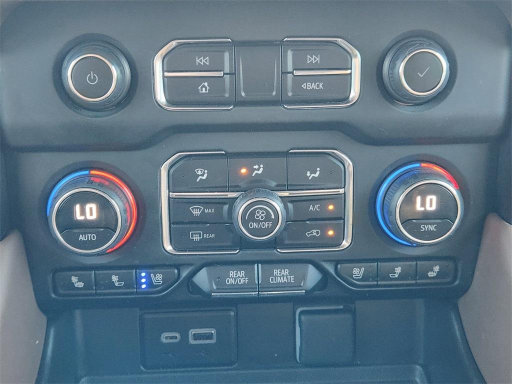 used 2023 Chevrolet Suburban car, priced at $49,992