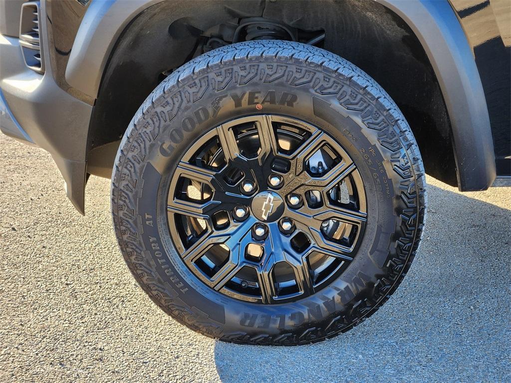 used 2024 Chevrolet Colorado car, priced at $36,435