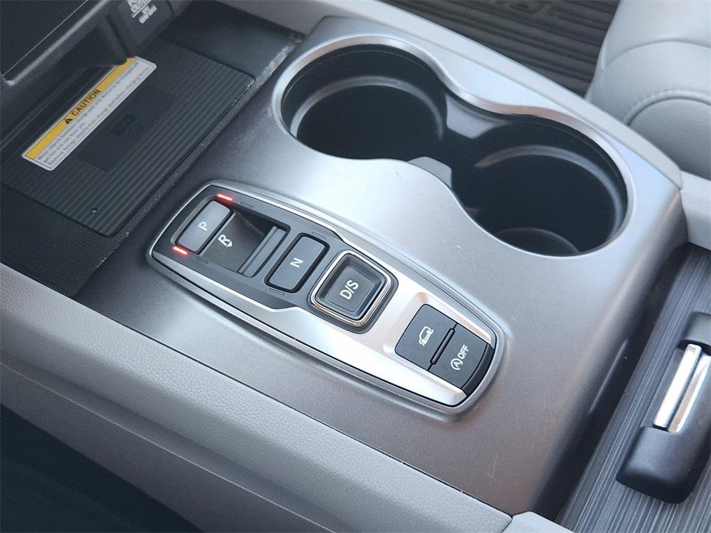 used 2021 Honda Pilot car, priced at $27,096