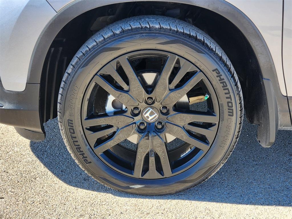 used 2021 Honda Pilot car, priced at $27,096