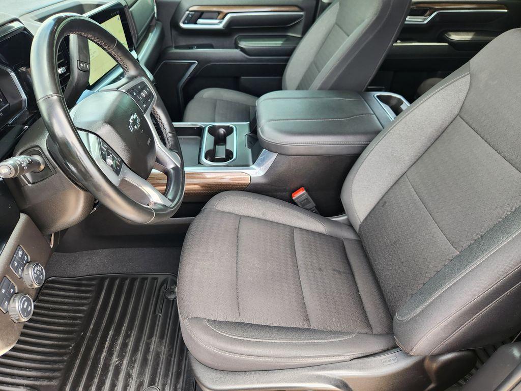 used 2025 Chevrolet Silverado 2500 car, priced at $51,114