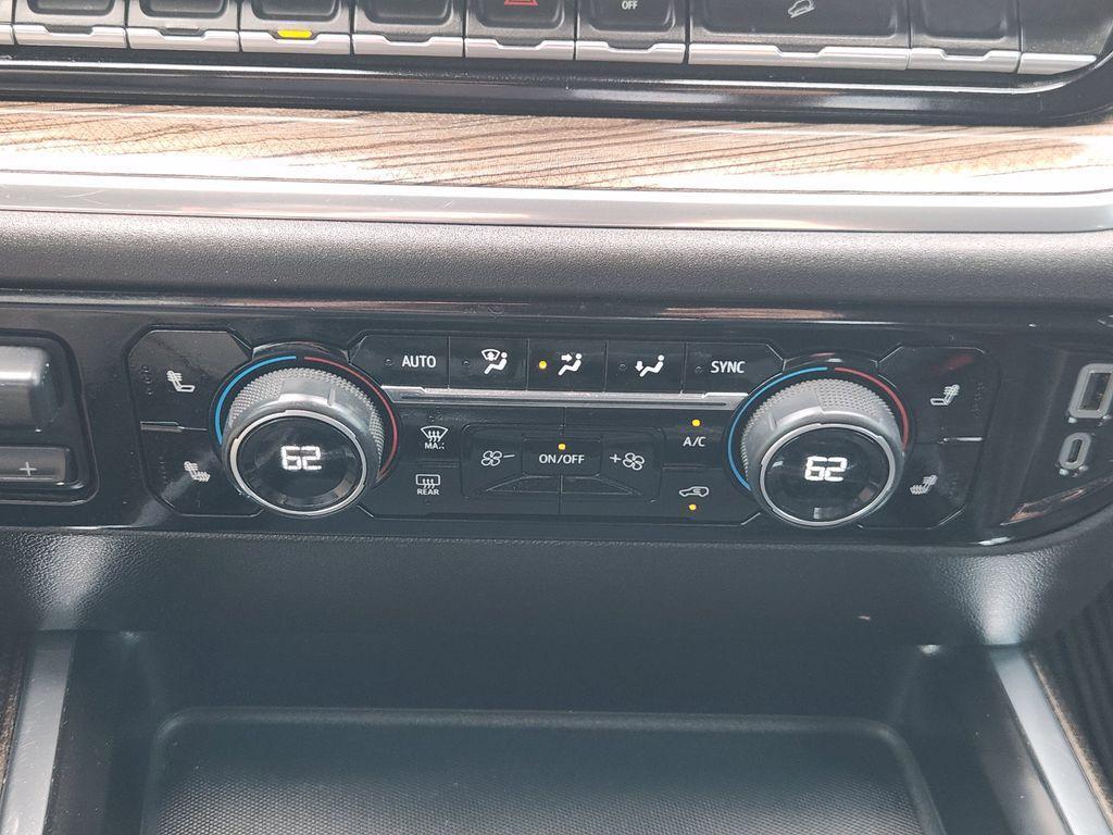 used 2025 Chevrolet Silverado 2500 car, priced at $51,114