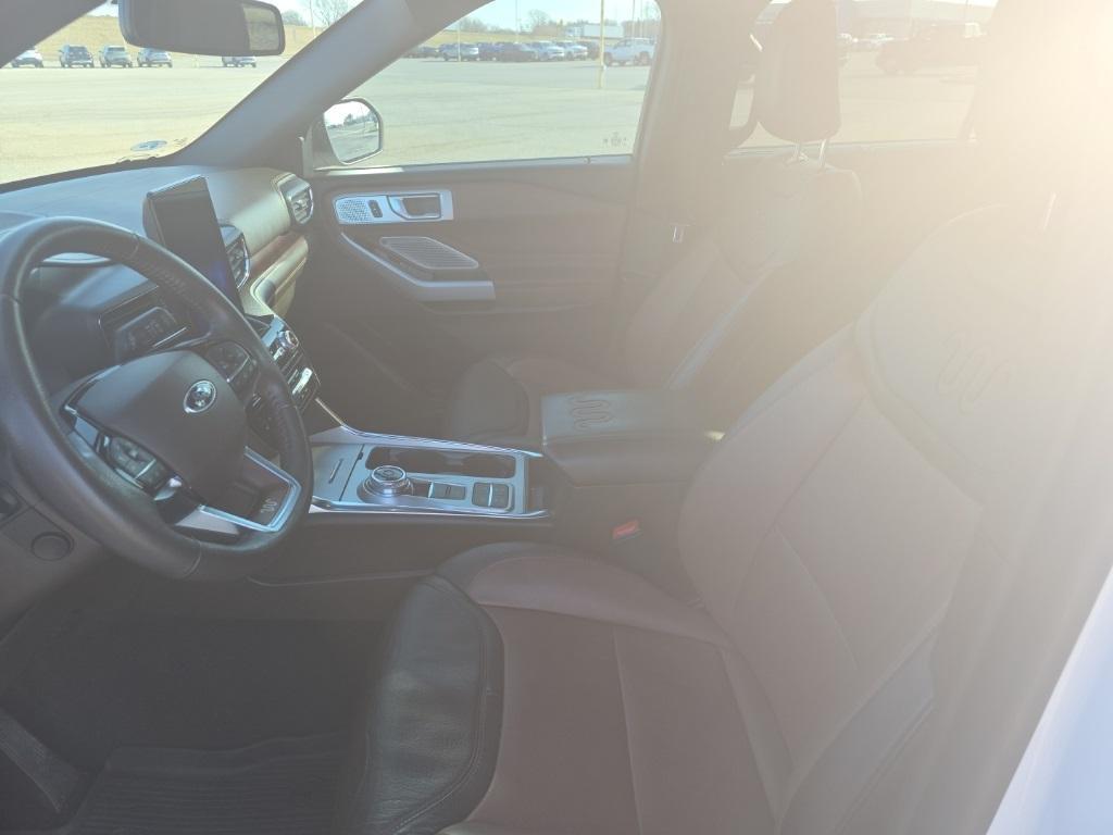 used 2022 Ford Explorer car, priced at $33,994