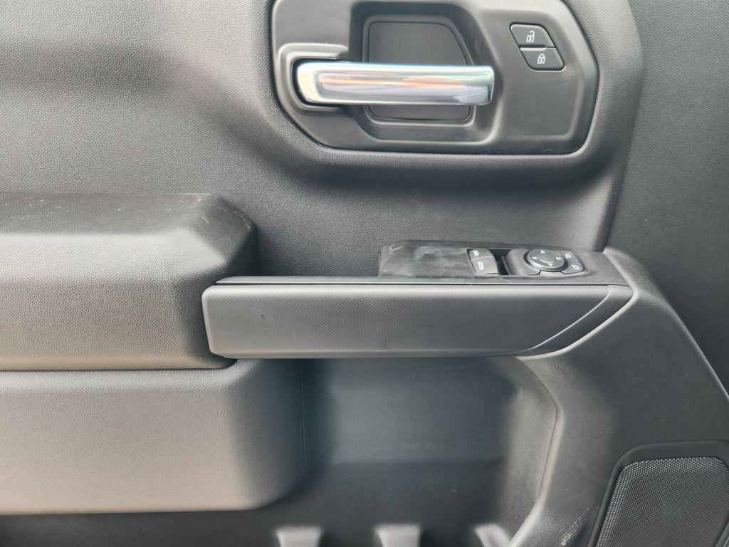 new 2026 Chevrolet Silverado 1500 car, priced at $40,222