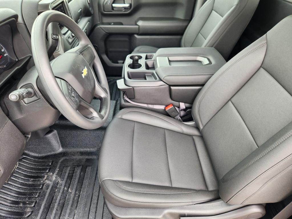 new 2026 Chevrolet Silverado 1500 car, priced at $40,222