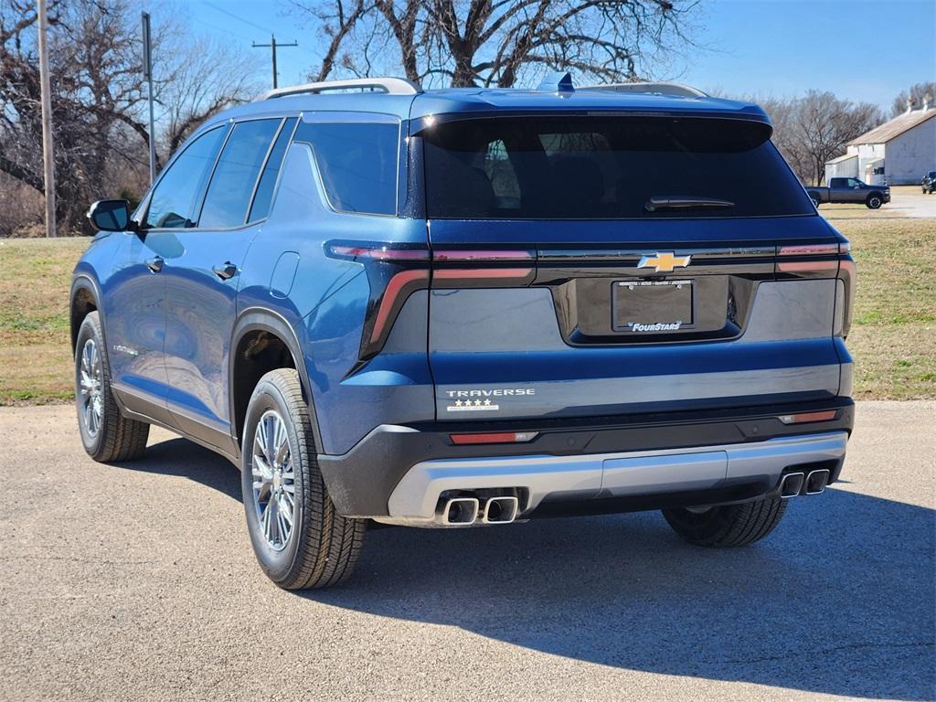 new 2026 Chevrolet Traverse car, priced at $41,220