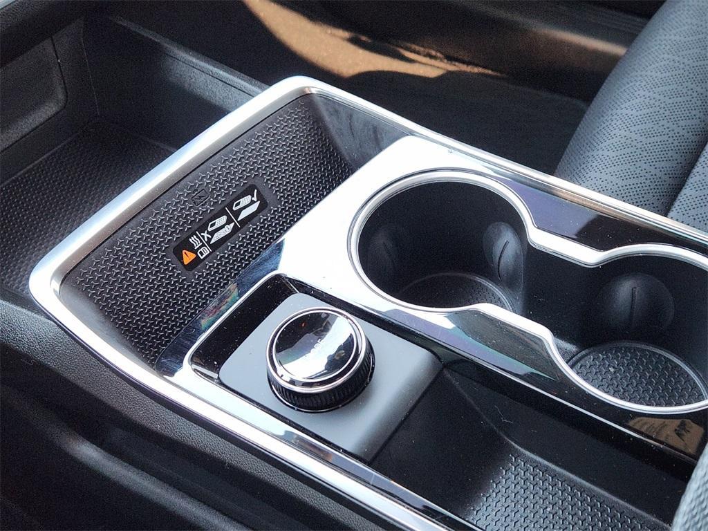 used 2026 Chevrolet Equinox car, priced at $28,888