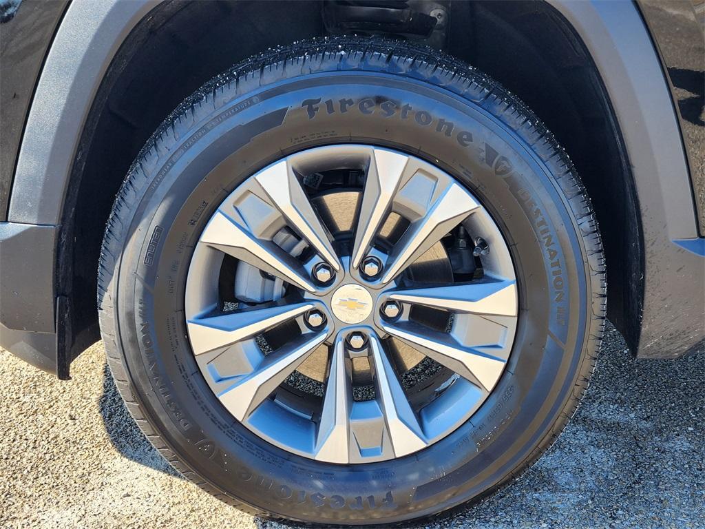 used 2026 Chevrolet Equinox car, priced at $28,888