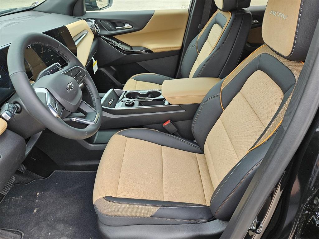 new 2025 Chevrolet Equinox car, priced at $37,273