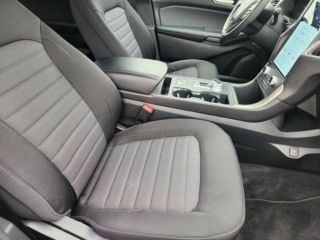 used 2024 Ford Edge car, priced at $25,921