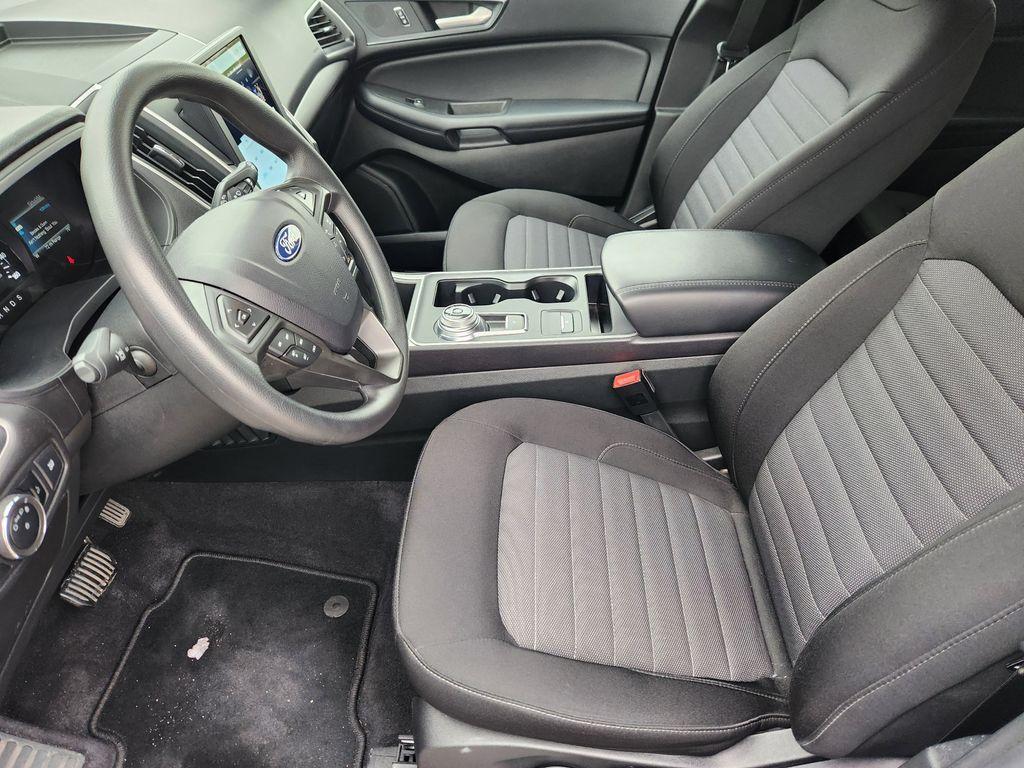 used 2024 Ford Edge car, priced at $25,921