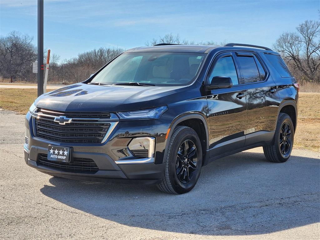 used 2022 Chevrolet Traverse car, priced at $23,175