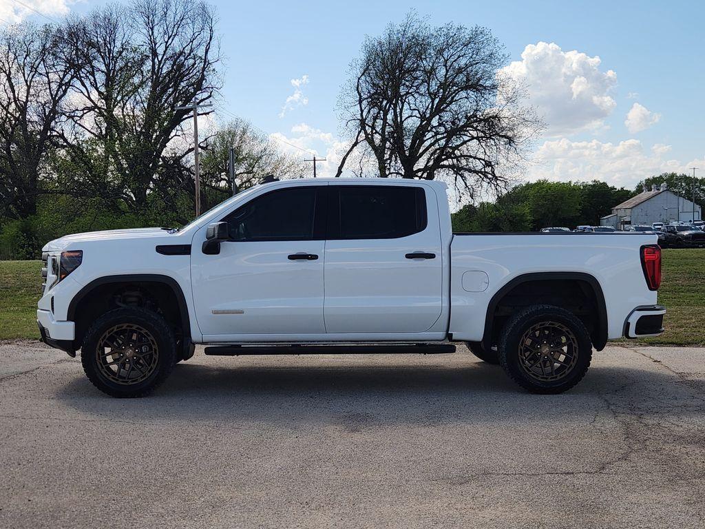 used 2023 GMC Sierra 1500 car, priced at $34,612