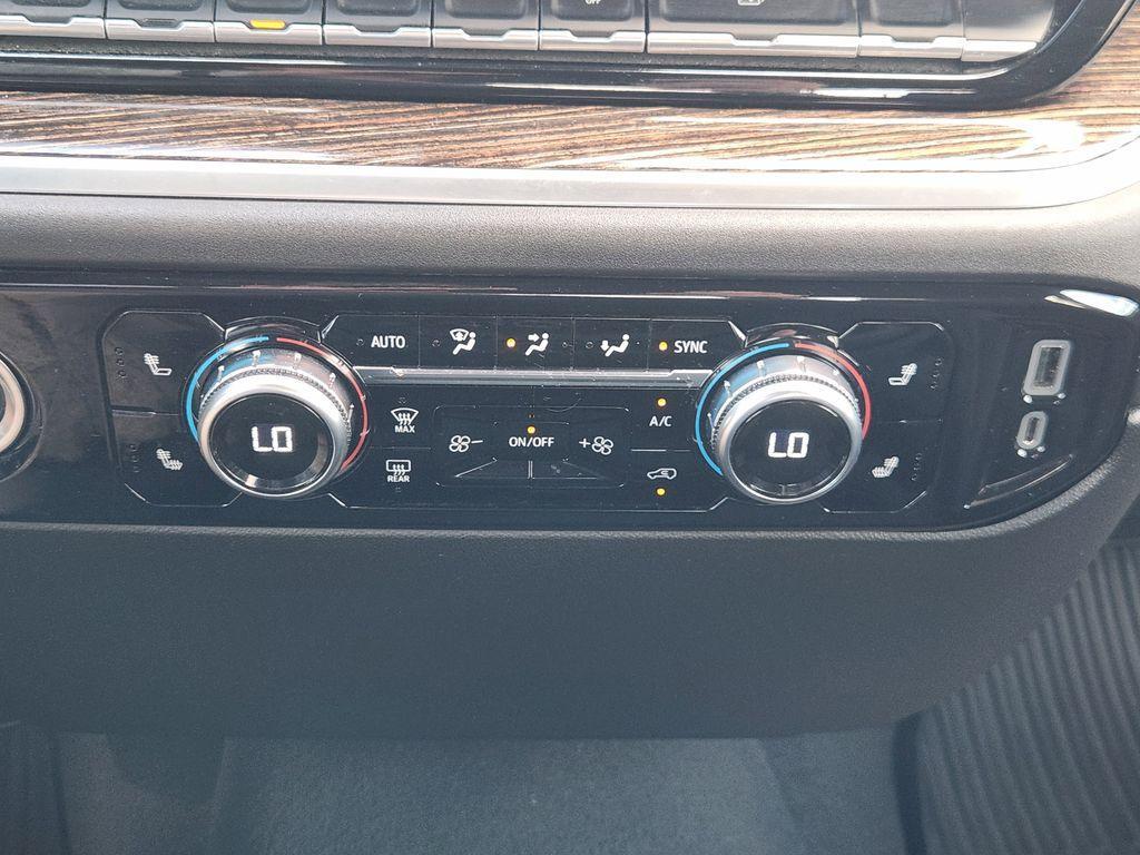 used 2023 GMC Sierra 1500 car, priced at $34,612