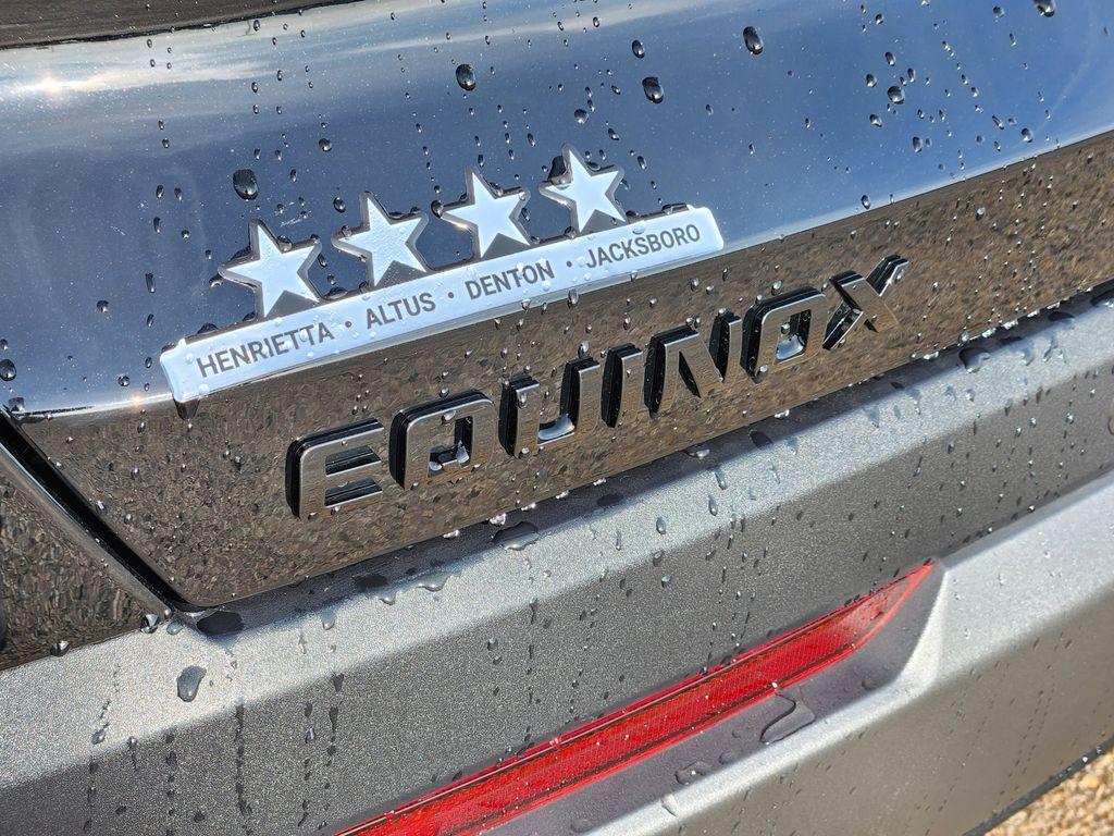 new 2026 Chevrolet Equinox car, priced at $33,150