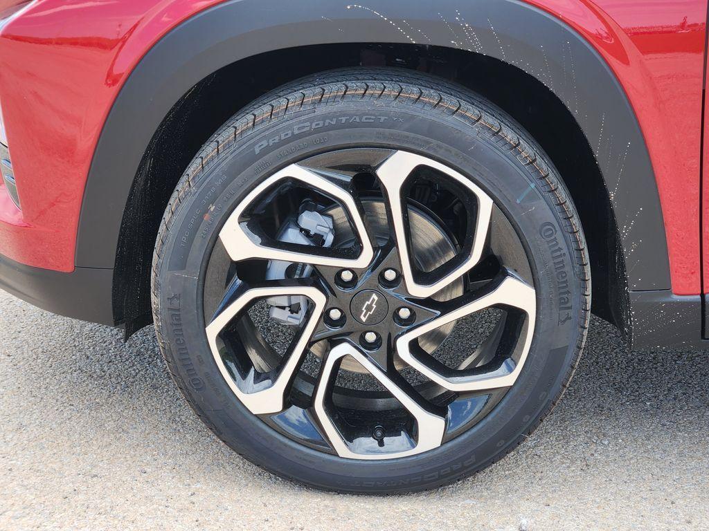 new 2026 Chevrolet Trax car, priced at $27,999